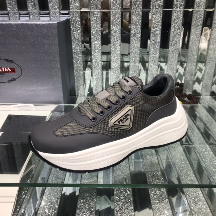 PRDA Sneaker