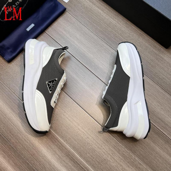 PRDA Sneaker
