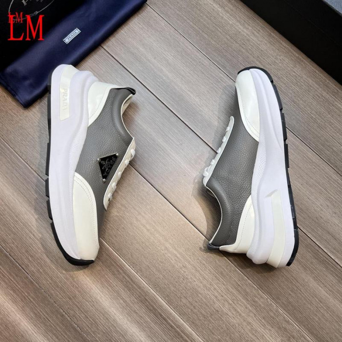 PRDA Sneaker