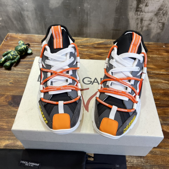 DG SNEAKER