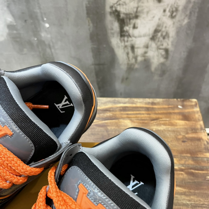 LUSV SNEAKERS