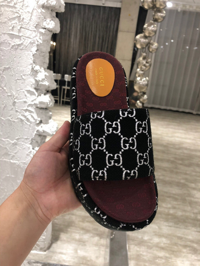 GCI GG Slide Sandal