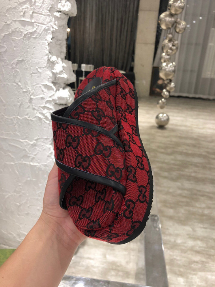 GCI GG Slide Sandal