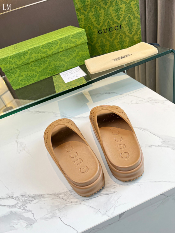 GCI GG Slide Sandal