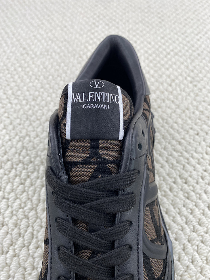 VALENTINO GARAVANI SNEAKER