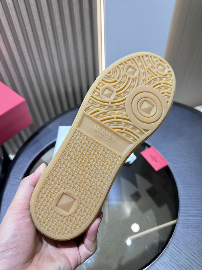 VALENTINO GARAVANI SNEAKER