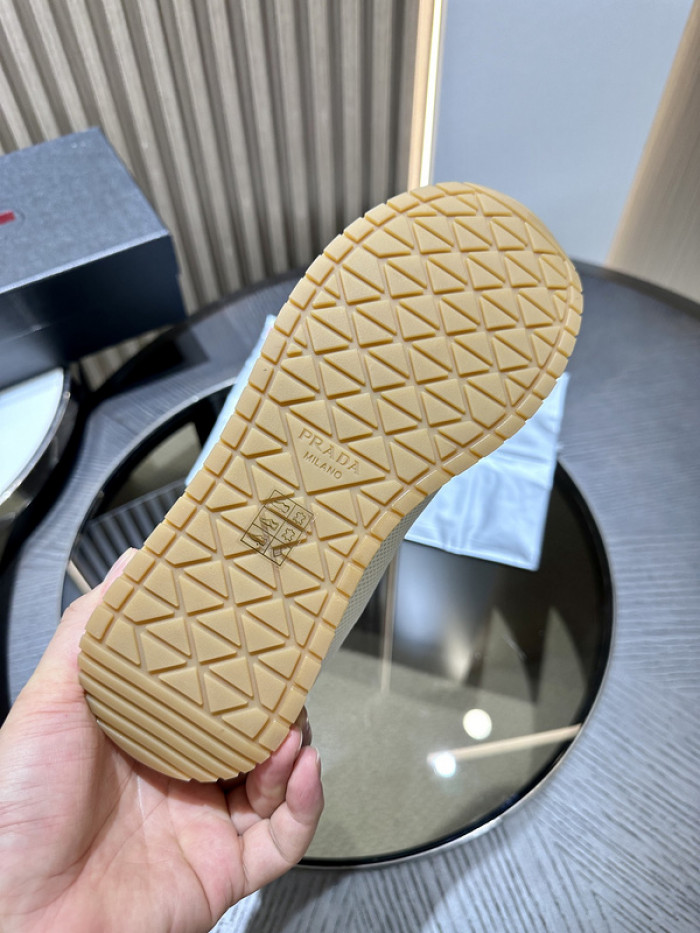 PRDA Sneaker