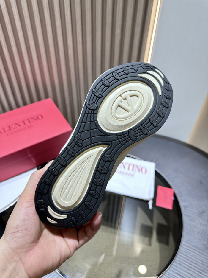 VALENTINO GARAVANI SNEAKER