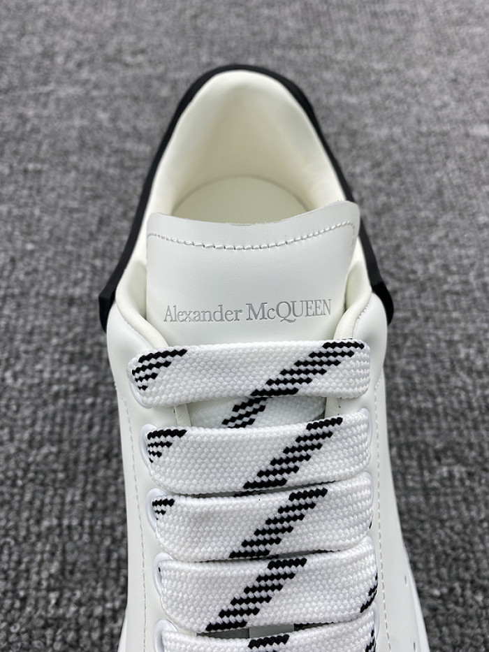 ALEXMQ Sneakers