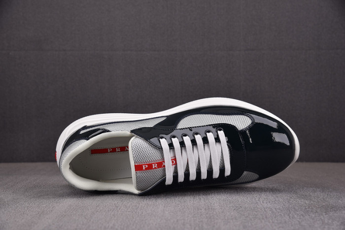 PRDA Sneaker