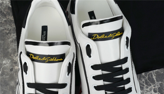 DG SNEAKER