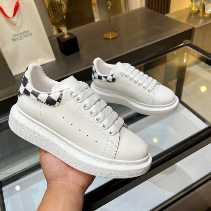 ALEXMQ Sneakers