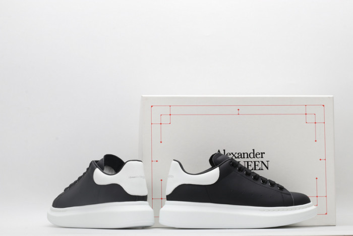 ALEXMQ Sneakers