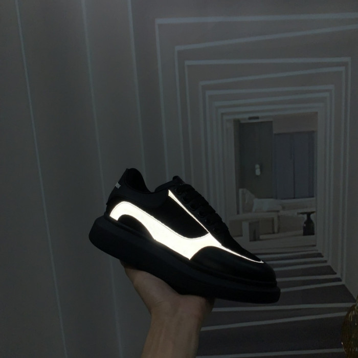 ALEXMQ Sneakers
