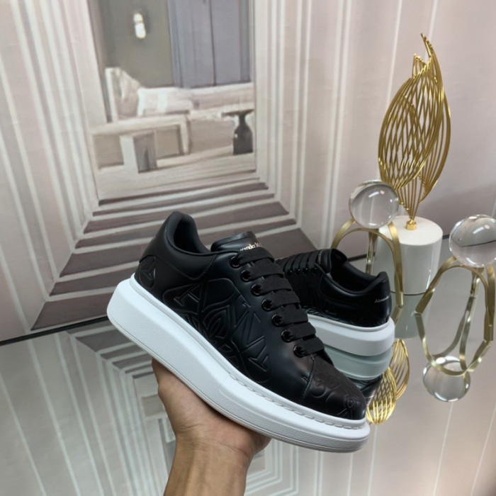 ALEXMQ Sneakers