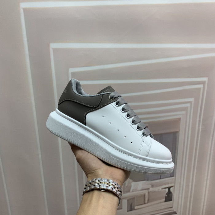 ALEXMQ Sneakers