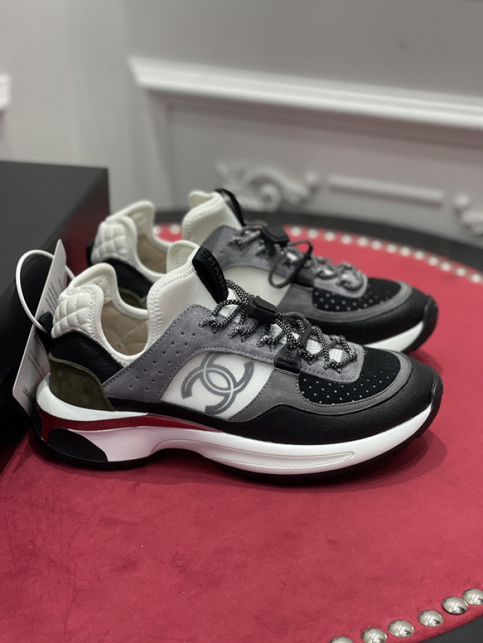 CHNL Sneaker