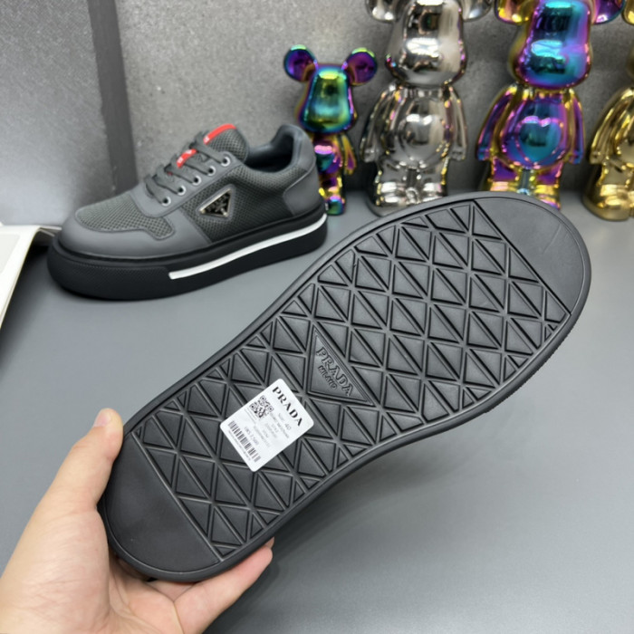 PRDA Sneaker