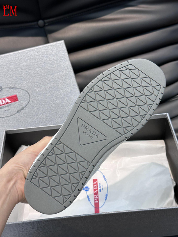 PRDA Sneaker