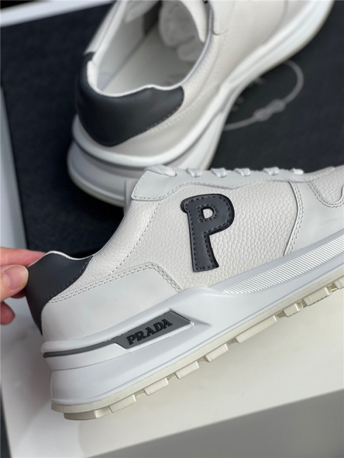 PRDA Sneaker