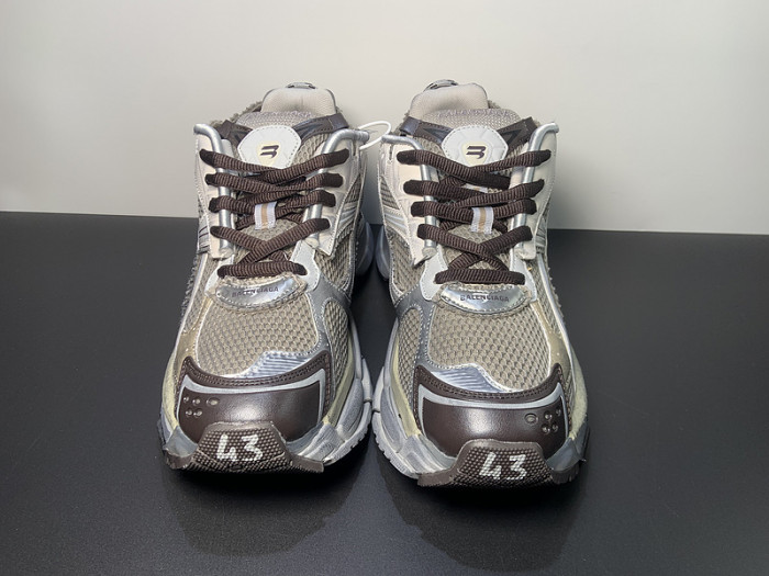 BALCIA RUNNER SNEAKER