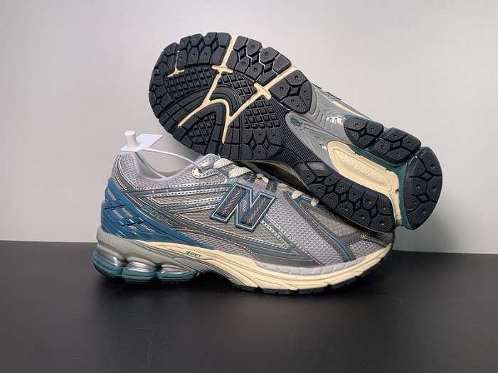 New Balance 1906R "Silver/Teal" M1906REO