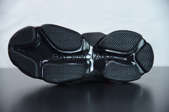 BALCIA Triple S Sneaker