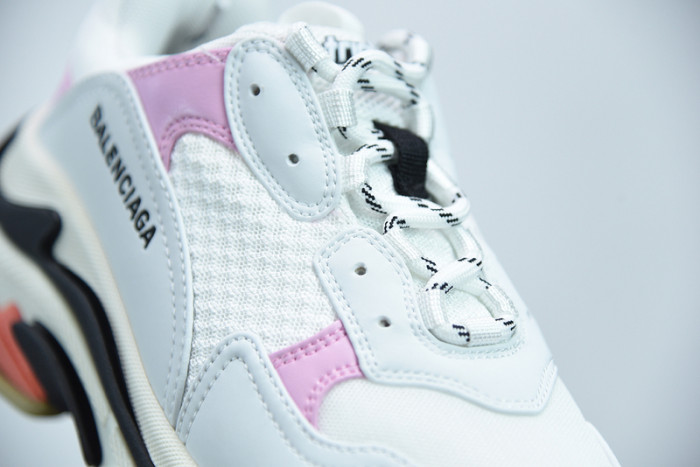 BALCIA Triple S Sneaker