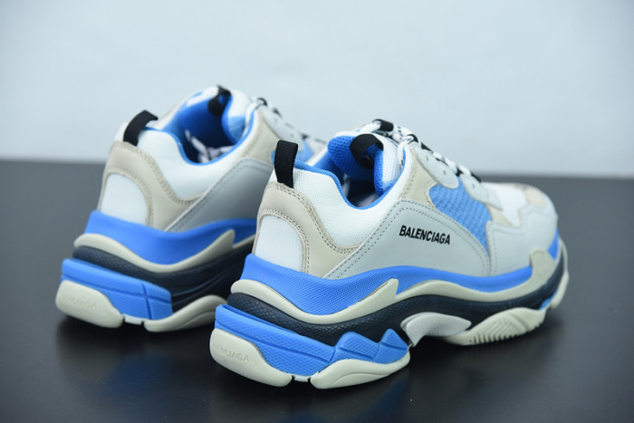 BALCIA Triple S Sneaker