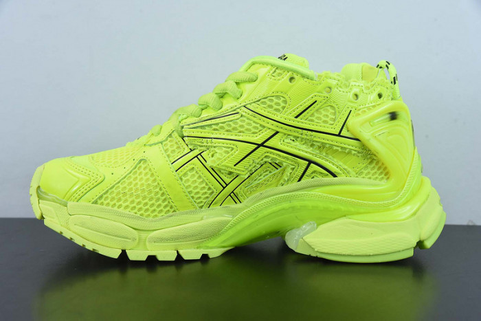 BALCIA RUNNER SNEAKER