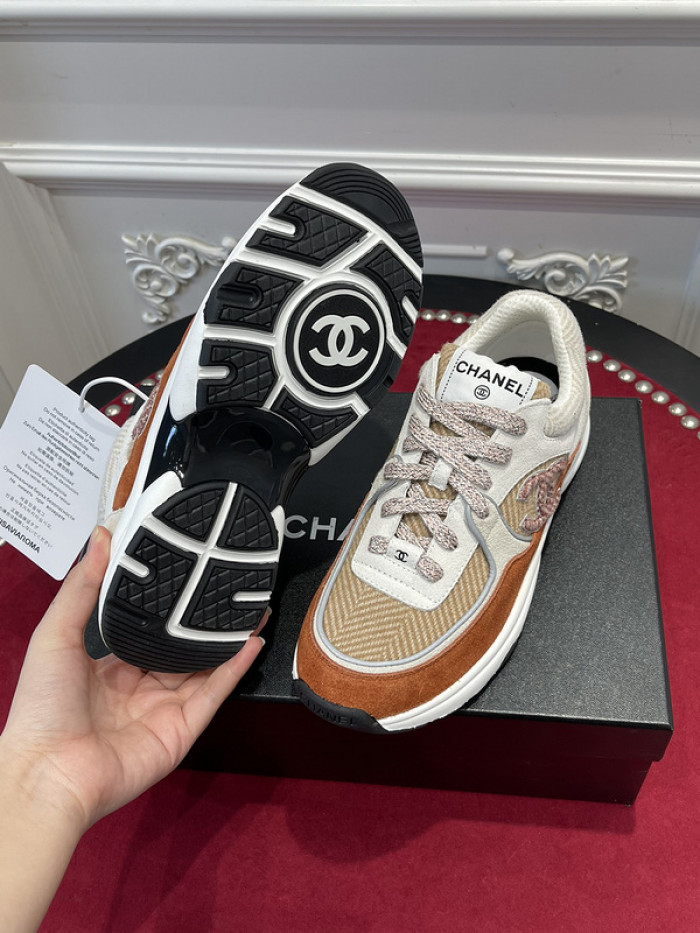 CHNL Sneaker