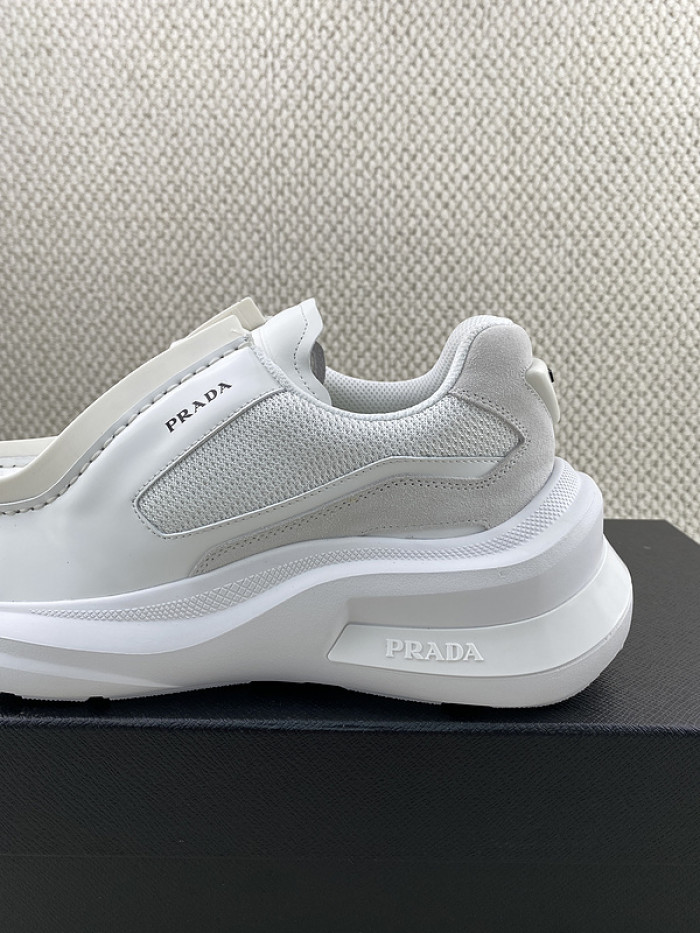PRDA Sneaker