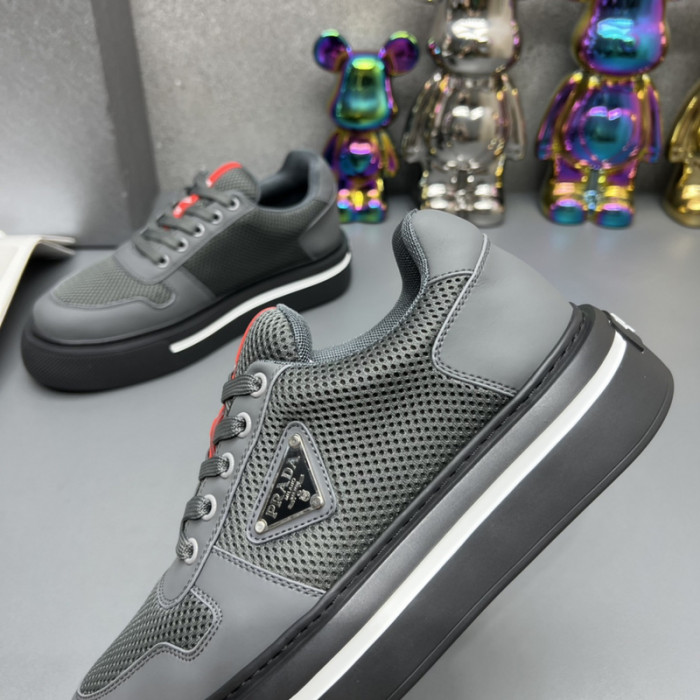 PRDA Sneaker