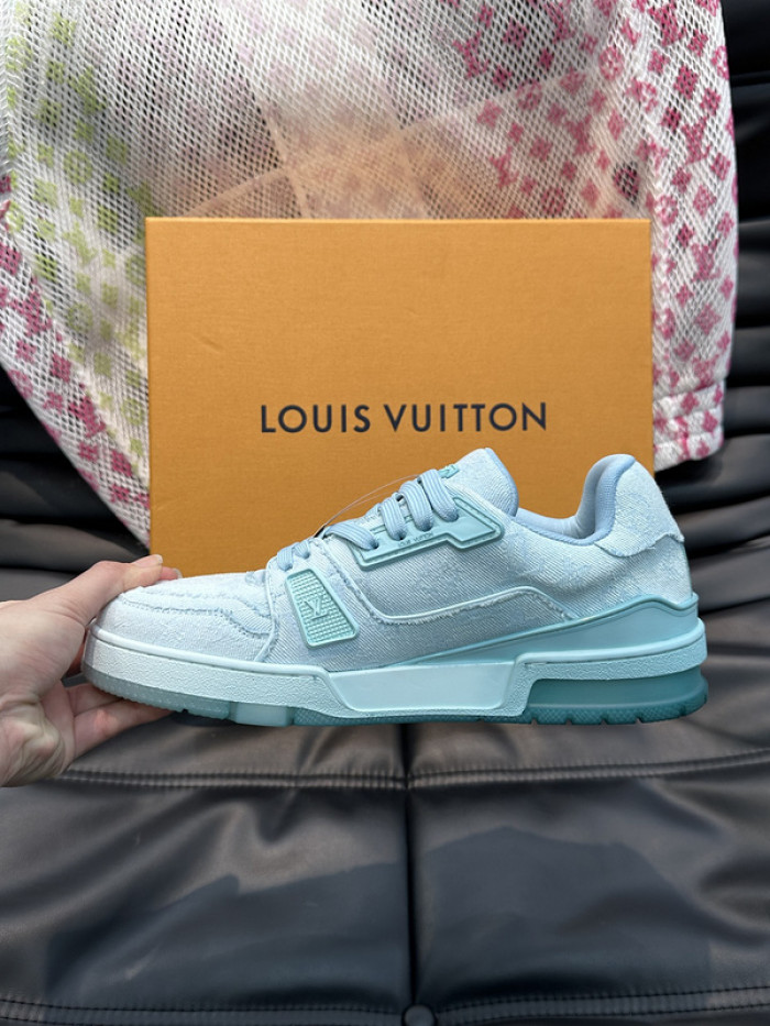 LUSV SNEAKERS