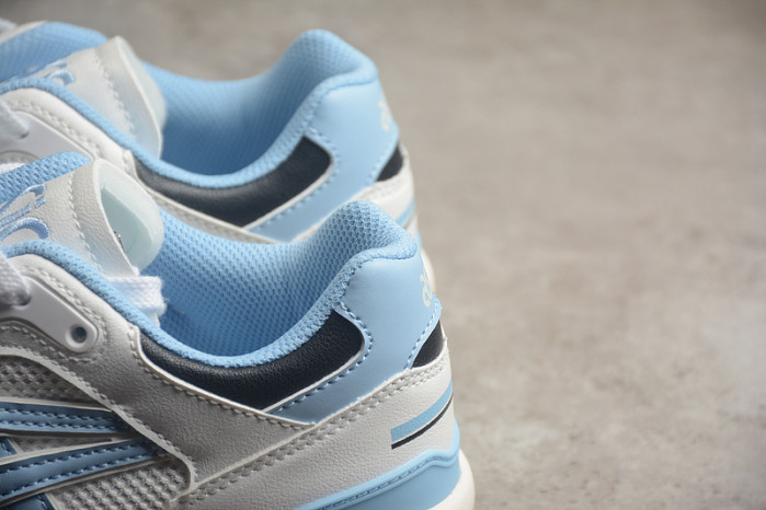 As*ic*s gel‑spotlyte low v2 