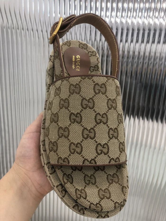 GCI GG Slide Sandal