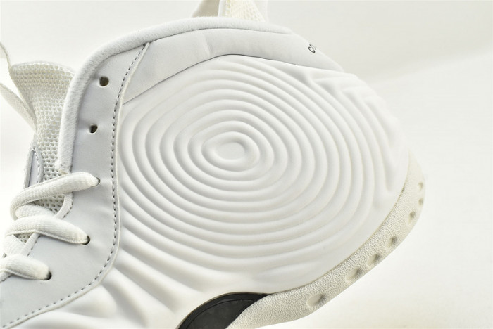 Nike Air Foamposite One CDG White DJ7952 100