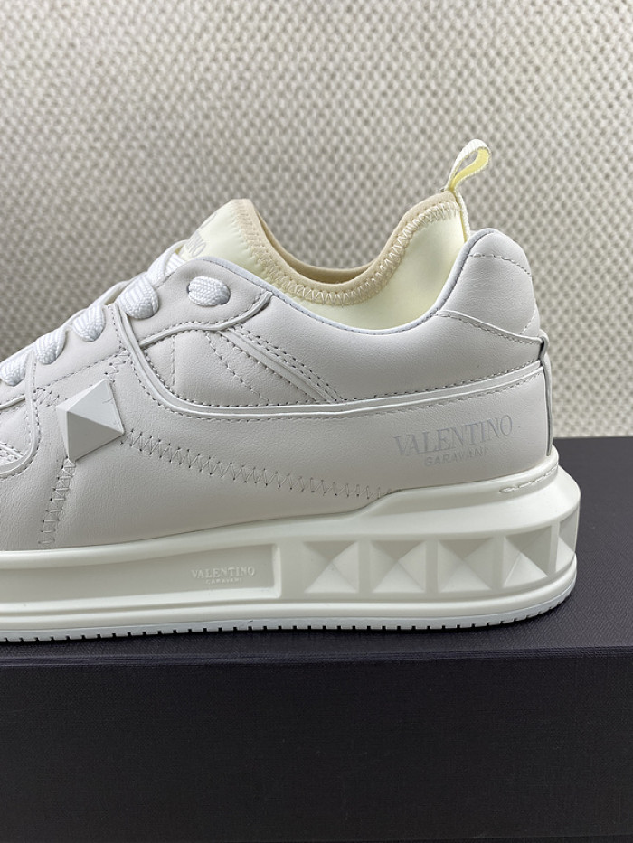 VALENTINO GARAVANI SNEAKER