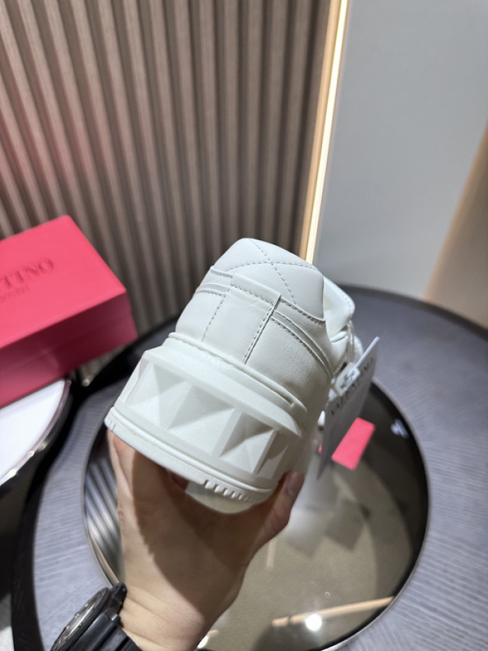 VALENTINO GARAVANI SNEAKER