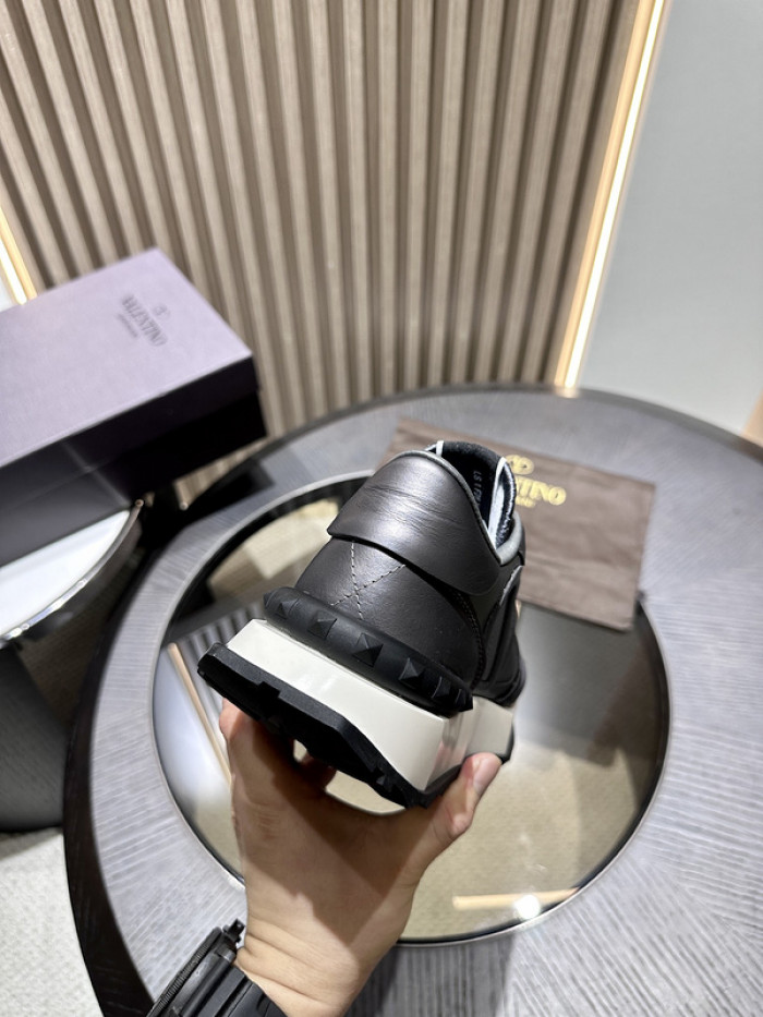 VALENTINO GARAVANI SNEAKER