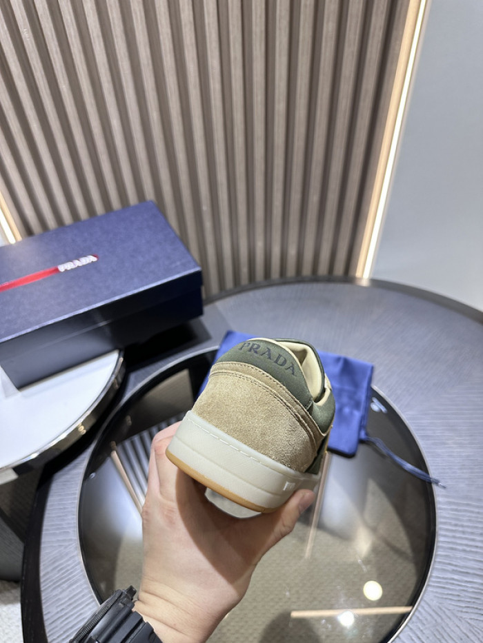 PRDA Sneaker