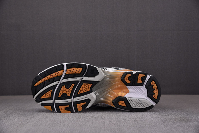 As*ic*s gel kayano 14 