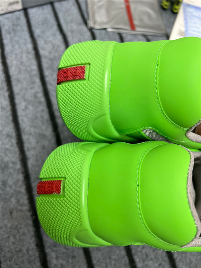 PRDA Sneaker