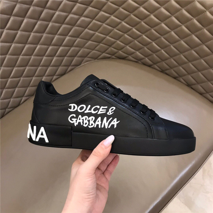 DG SNEAKER
