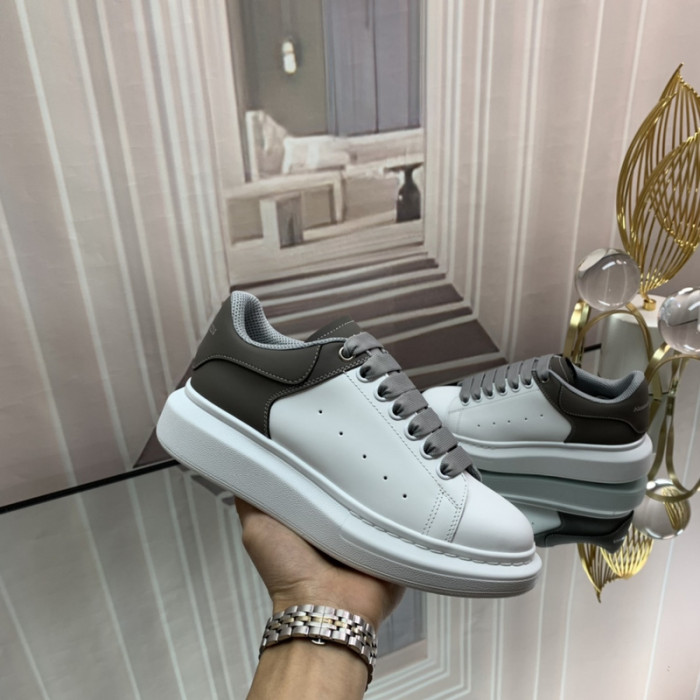 ALEXMQ Sneakers