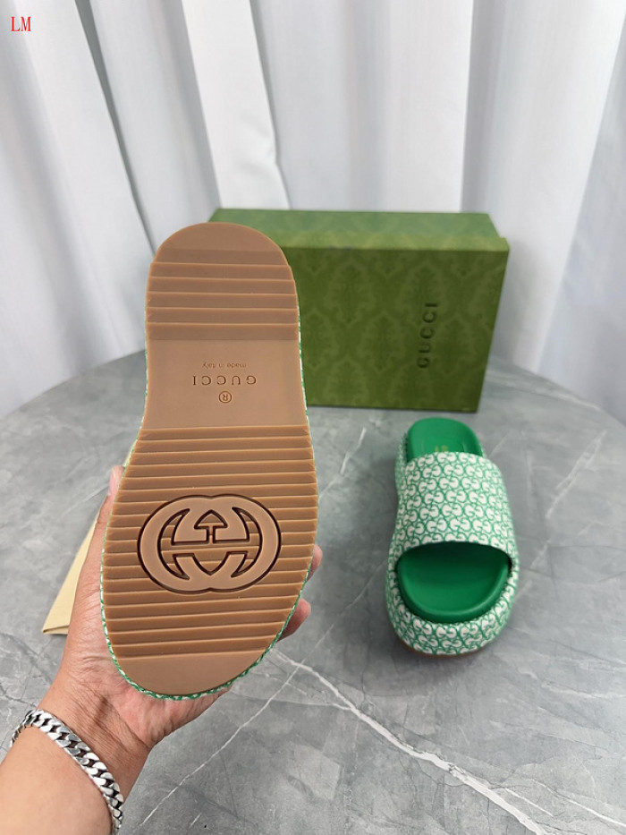GCI GG Slide Sandal
