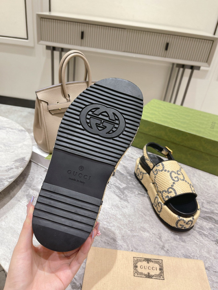GCI GG Slide Sandal