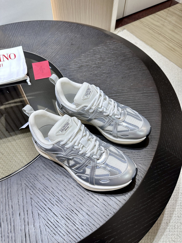 VALENTINO GARAVANI SNEAKER
