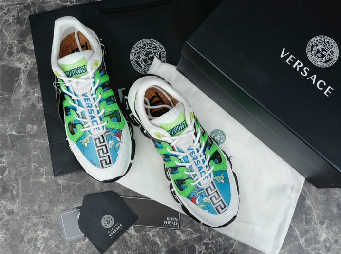 VRCE Sneaker