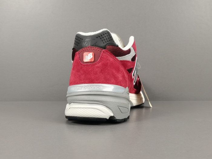 New Balance 990 V3 ＂Teddy Made＂U990TF3